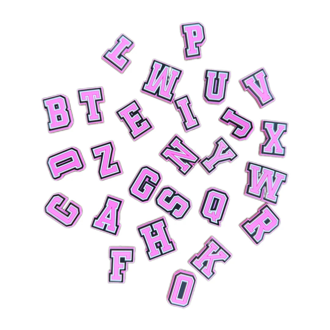 Lettres multiples roses