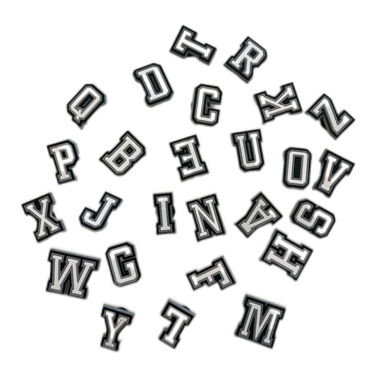 Lettre multiples grises